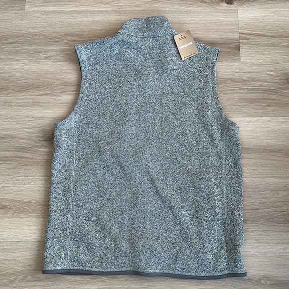 - Patagonia
Better Sweater Vest - - Picture 6 of 8